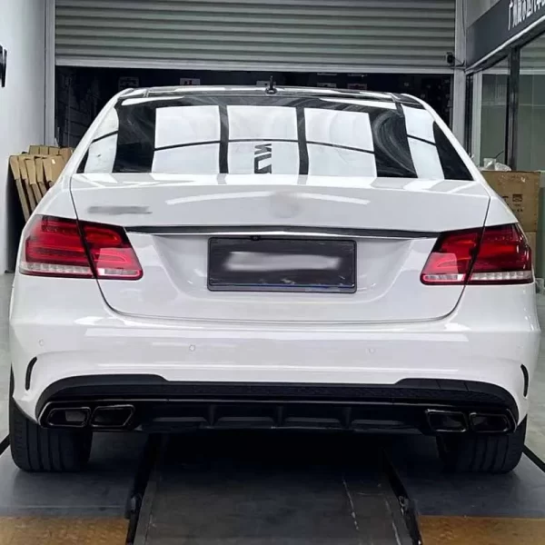 For Mercedes Benz Car Parts W212 Body Kit Suitable for E-Class 2014-2016 W212 Upgrade to E63 AMG Front Bumper Body Kit - Image 4