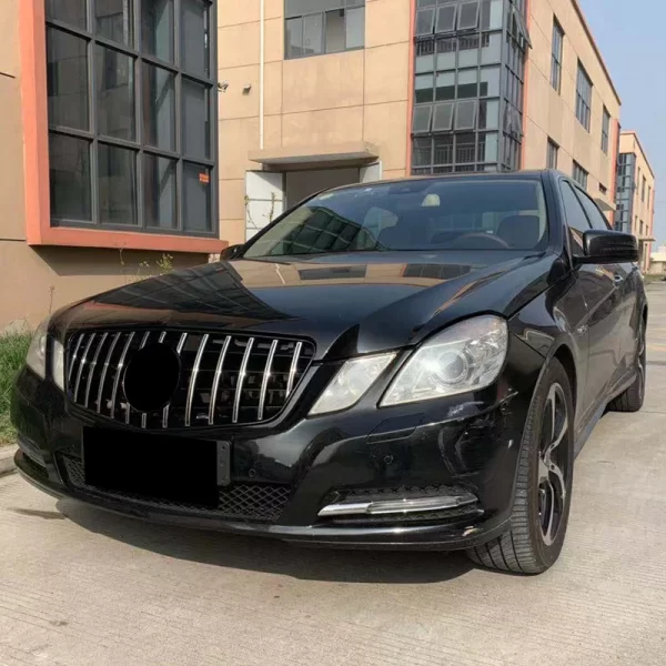 Gloss Black/Sliver 2010-2013 for Mercedes Benz E-Class W212 Front Grille Grill GT Style 4-Door E-Class W212 Front Bumper Grill - Image 4