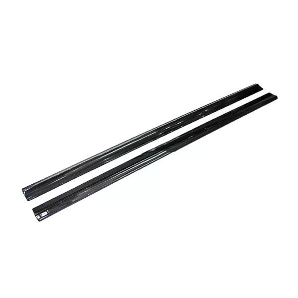Carbon Fiber Side Skirts for Mercedes Benz C-CLASS C63 AMG W204 Side Skirts - Image 4