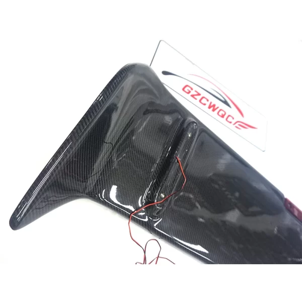 High Quality1990-in G Class W463 W464 G63 Carbon Fiber Material Rear Wing Fit for W463 w464 G63 G500 G350d Roof Spoiler With LED - Image 5