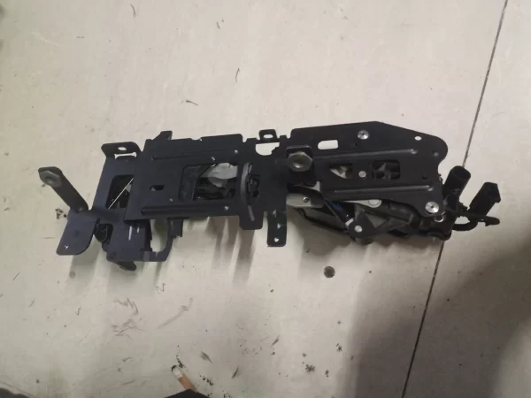 Saar Hot Sale Accessories Lifting Mechanism for Rolls-Royce Ghost Phantom Cullinan - Image 4