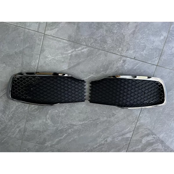 Applicable to Benzz VITO W447 Upgrade V260 Grille Vito Exterior Accessories Grille Upgrade and Modification - Image 2