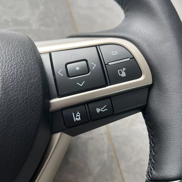 Applicable to Lexus Steering Wheel Multifunctional Steering Wheel Assembly Low Configuration Upgrade High Configuration - Image 5
