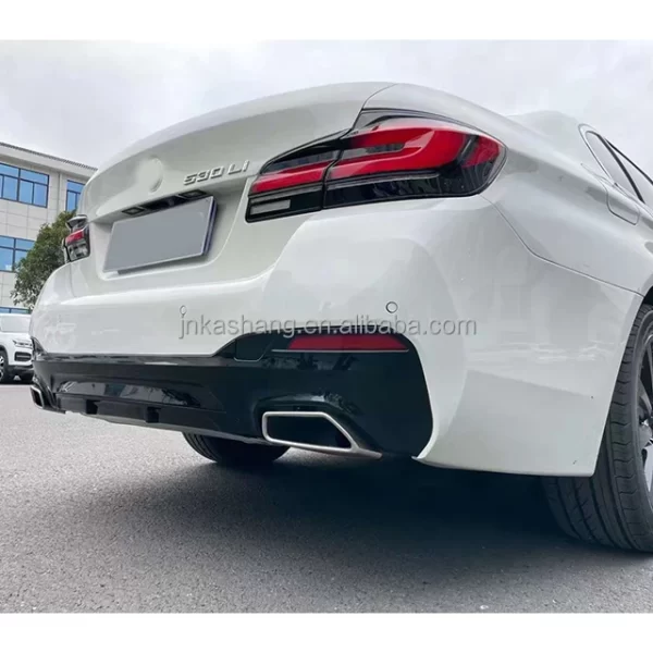 BMWw 5-Series G30/G38 (18-20 Models) Upgraded the New MT Body KitFront and Rear Bumper Body Kit Old to New Kit - Image 4