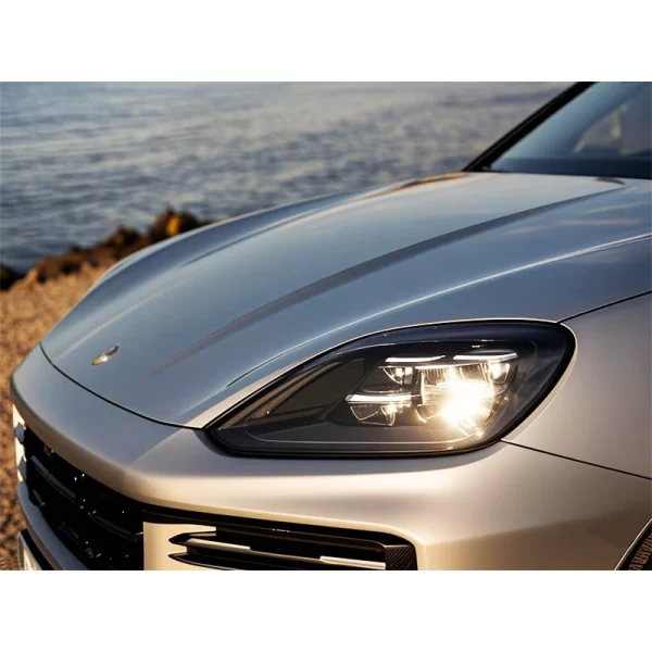 For Porsche Cayenne 2015-2017 High Quality LED Headlights Upgrade 2024 Plug-and-Play Car Headlight Cayenne Modified Headlight
