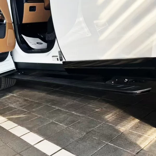 2023-2024 Range Rover Body Side Pedals New Electric Pedals and Auxiliary Boarding Pedals - Image 4