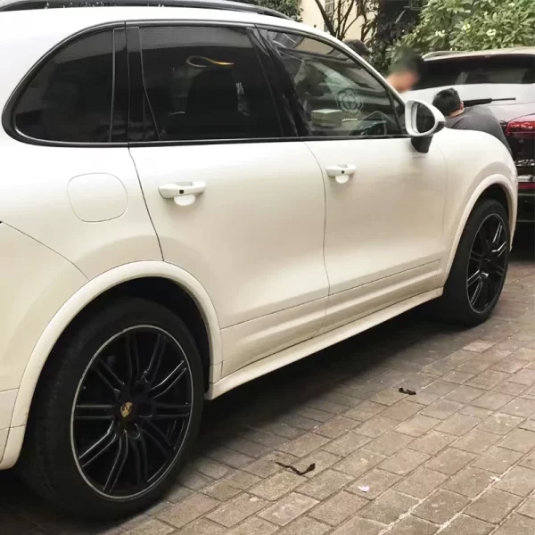 Suitable for Porsche 2011-2017 Cayenne GTS Side Skirts 958 Side Frame Protectors Car Body Kits - Image 3