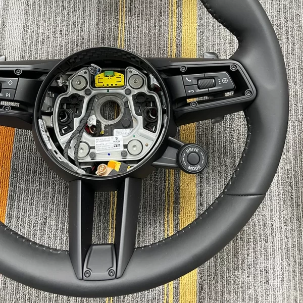 Suitable for Porsche 2024-2025 Cayenne GT Steering Wheel Panamera 976 911 992 Steering Wheel Assembly - Image 4