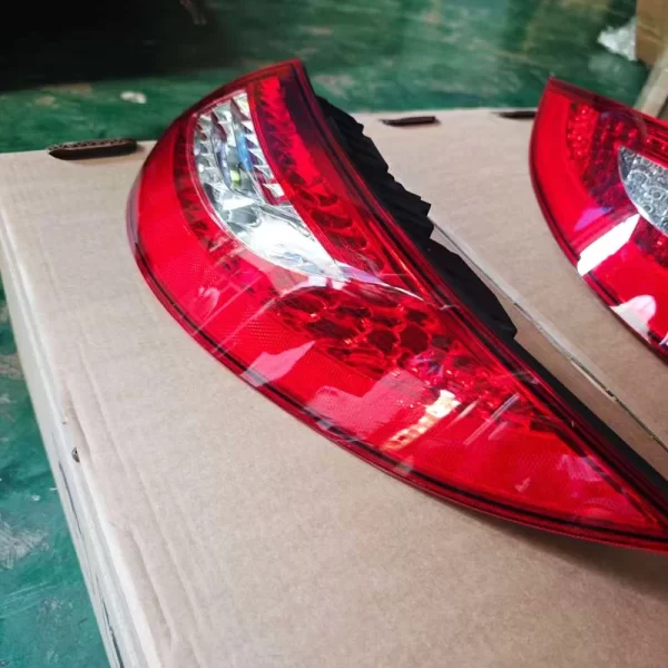 New Condition Red Lens LED Taillight for Porsche 997.2 Modified Tail Lamp with Running Lights Turn Signal Brake Reversing Light - Image 4