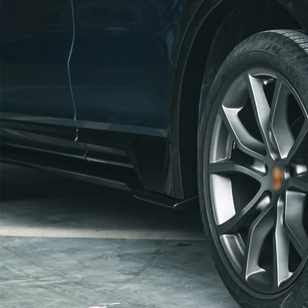 2018-2024 Porsche Cayenne 9Y0 Carbon Fiber Side Skirts Body Side Guards with New Bumper Cut-Outs for Fog Lights for Upgrade - Image 4