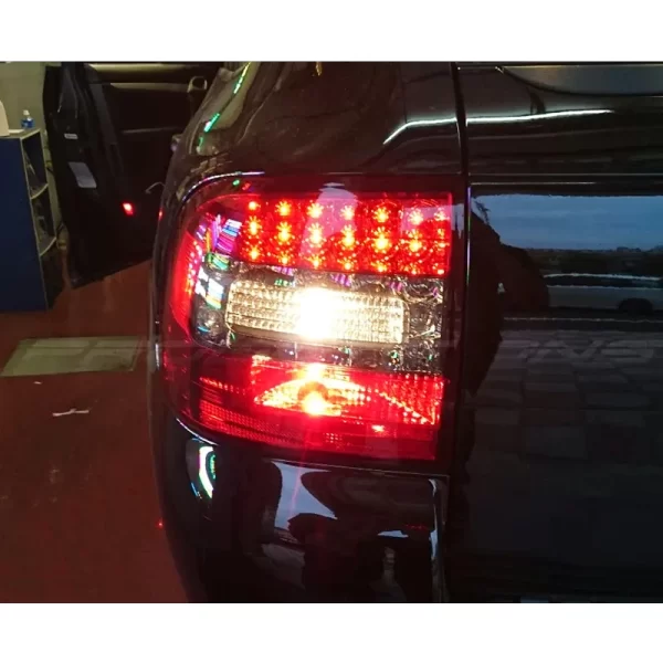 New 2003-2007 Porsche Cayenne Car Tail Lights Brake Turn Signals Reverse Tail Light with Red Lens 12V Voltage - Image 4