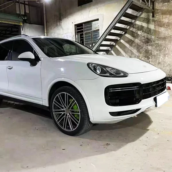 2015-2017 Porsche Cayenne 958.2 Car Conversion Upgrade Bodykit New 9Y0 Turbo Front Bumper with Fog Light Cut-Outs - Image 5