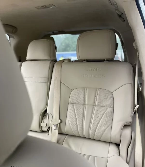 YLA Car Protector Luxury Car Leather Seat Cartoon Seat Covers Full Set Universal Fit for Toyota Land Cruiser - Image 6