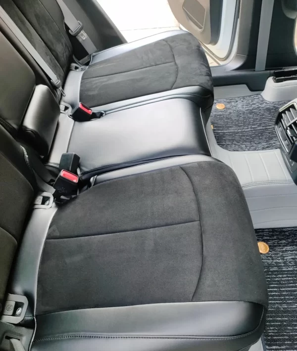 YLA OEM ODM Custom Sport Car Seat Cushion Full Leather Car Seat Covers for Audi Q3 Q5 Q7 A3 A4 A5 A6 A7 - Image 3