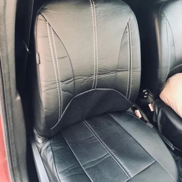 Wholesale Luxury Custom PU Car Seat Cover Cushion Protective and Soft Fabric for Front and Rear Accessory for Passat Model - Image 6