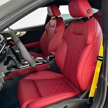 YLA Factory Customized Luxury Fashion Car Interior Accessories Comfortable Leather Car Seat Covers for Audi BMW Benz Toyota